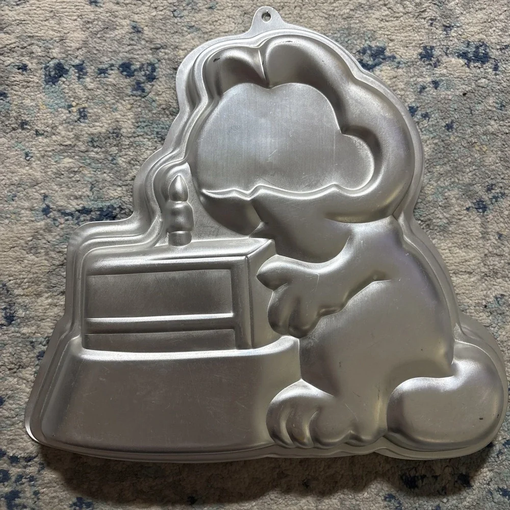 Wilton Garfield Character Cake Pan Mold 2105-2447 Aluminum Vintage EUC